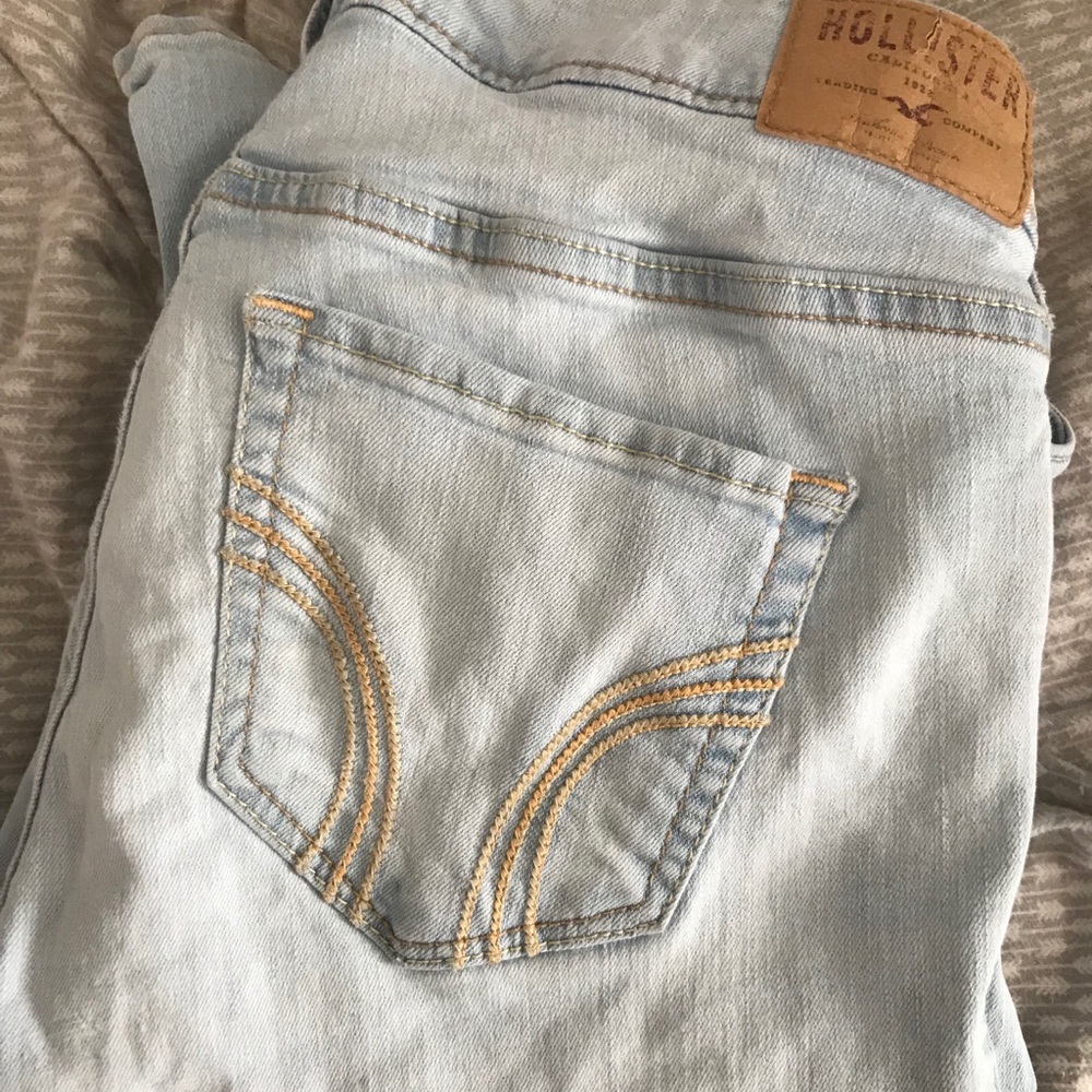 Light Wash Hollister Jeans